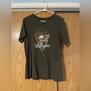 Women’s Wrangler Arrowhead Tee